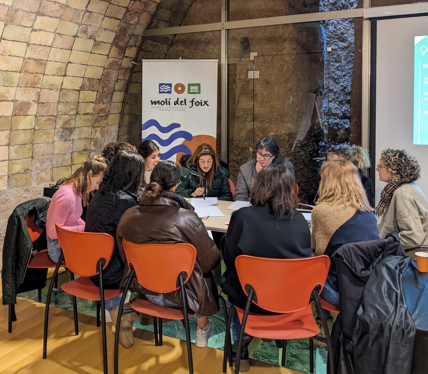 acció comunitària, serveis socials